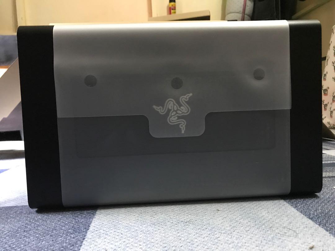 E-GPU (Category: Desktops) located in Kuala Lumpur. Submitted by oddcloud.lalaland (Listing ID 1177464002, Image 3). Description: Razer Core X Chroma E-GPU Never used because my laptop not supported the thunderbolts 3 Wrap with bubblewrap Melaka.