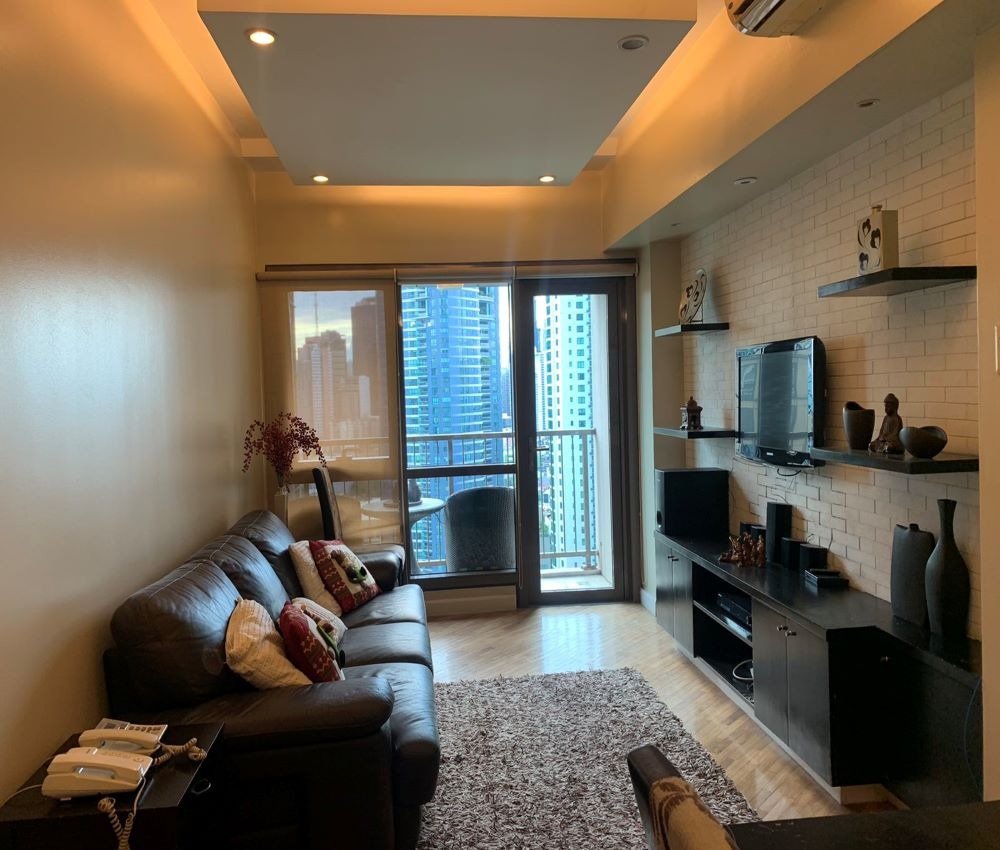 For Sale 1 Bedroom in Joya South Rockwell Makati, Property, For Sale
