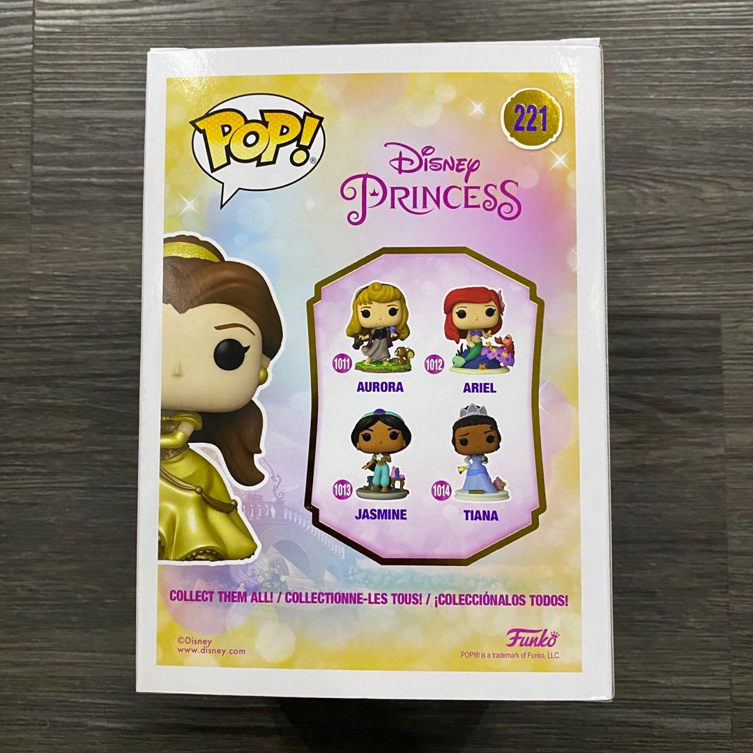 Funko POP! Ultimate Princess Collection - Belle POP & Pin Vinyl