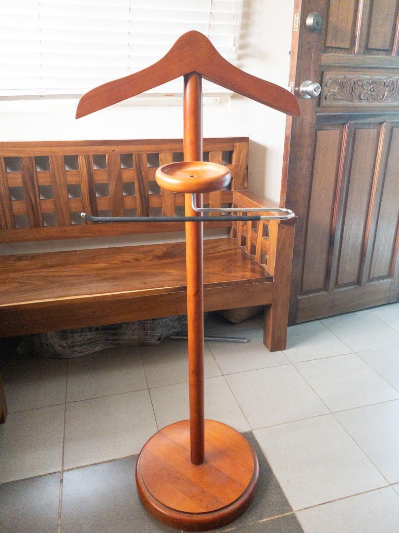Garment Valet Stand, Furniture & Home Living, Furniture, Shelves