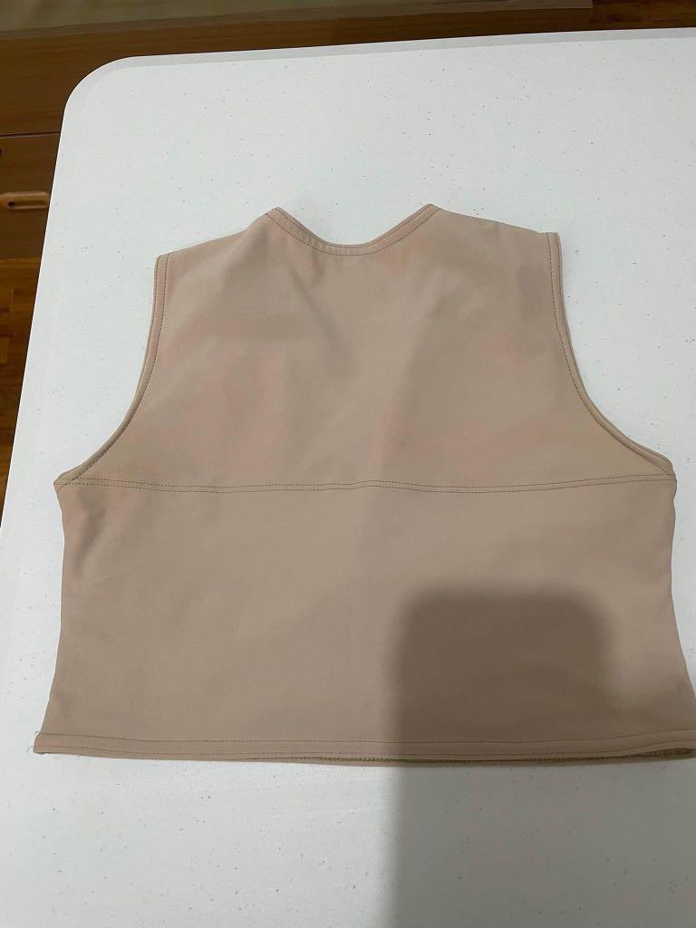 gc2b beige binder, Women's Fashion, Tops, Sleeveless on Carousell