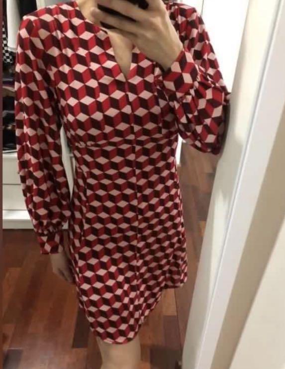 H&m geometric dress clearance