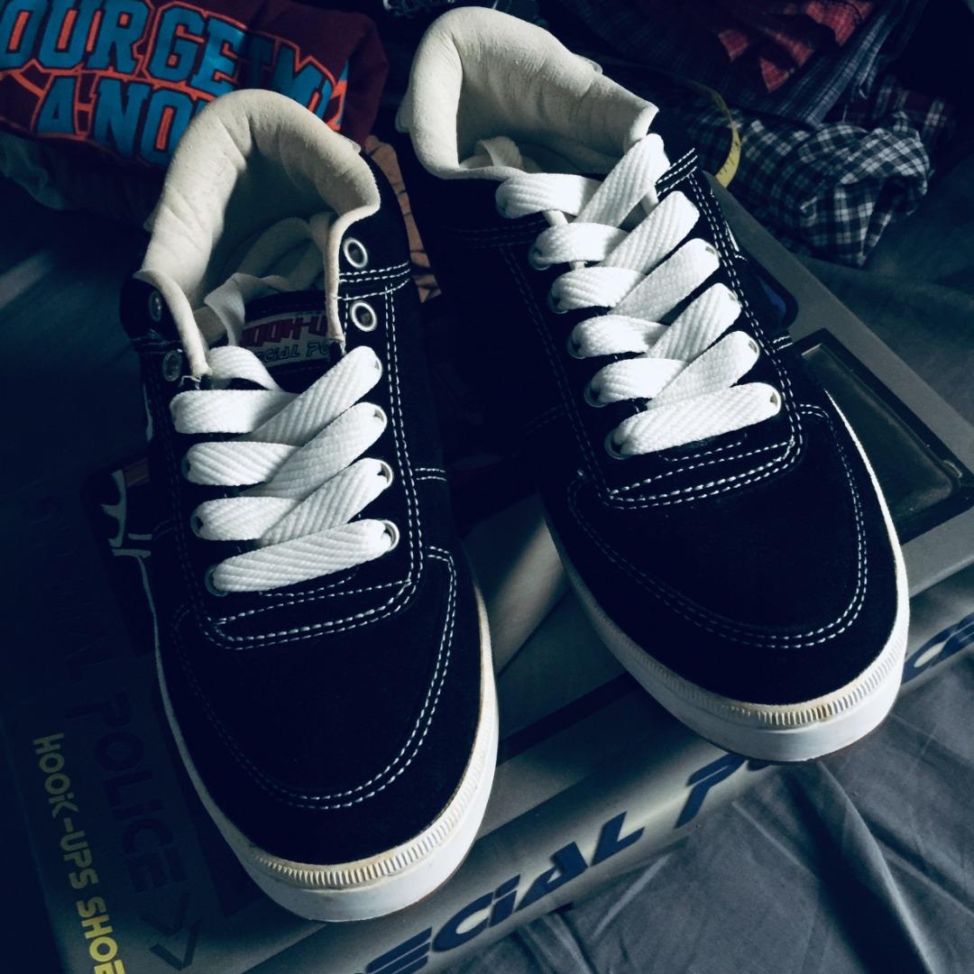 Hook Ups Special Police Skate Shoes US 8