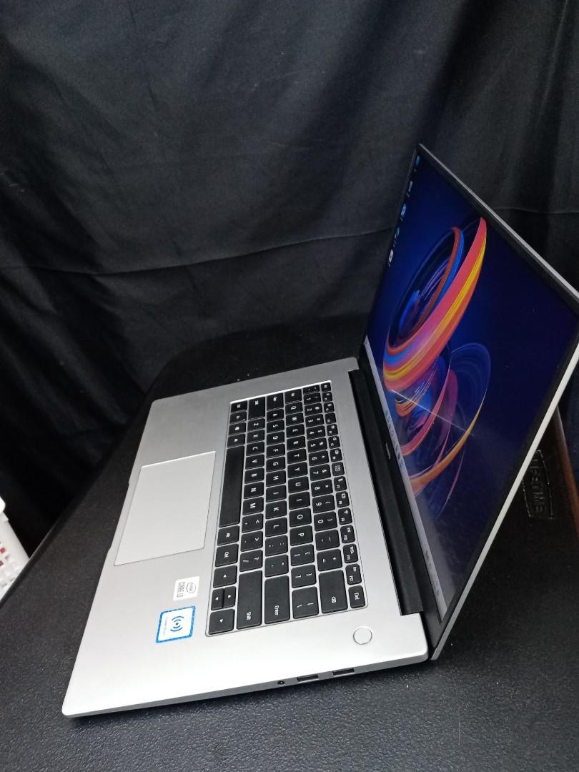HUAWEI Core i3 10th gen(8GB 256SSD) 99% Smooth and presentable good as ...