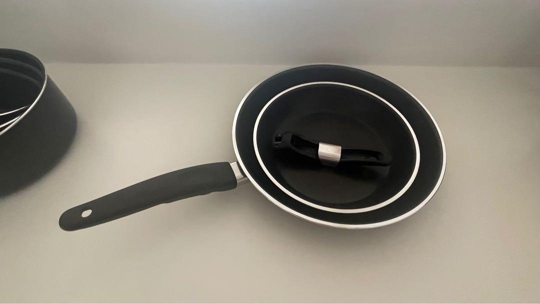 Ikea Pots and Pan set KAVALKAD, TV & Home Appliances, Kitchen