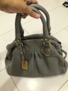 (Category: ) located in . Submitted by nfmpreloved (Listing ID 1177515917, Image 1). Description: .