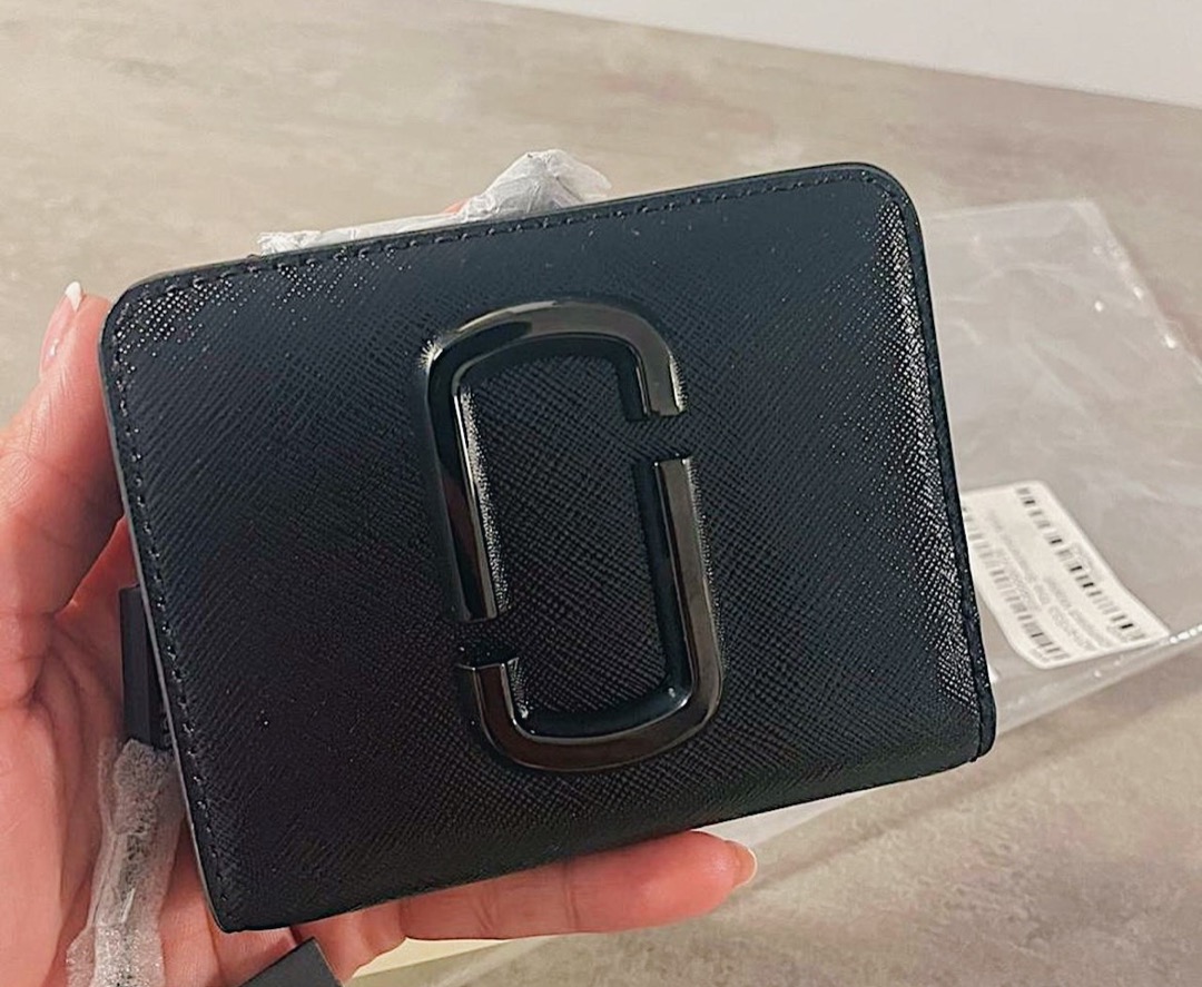 Marc Jacobs Snapshot DTM Mini Compact Wallet in Black Leather ref.354547 -  Joli Closet