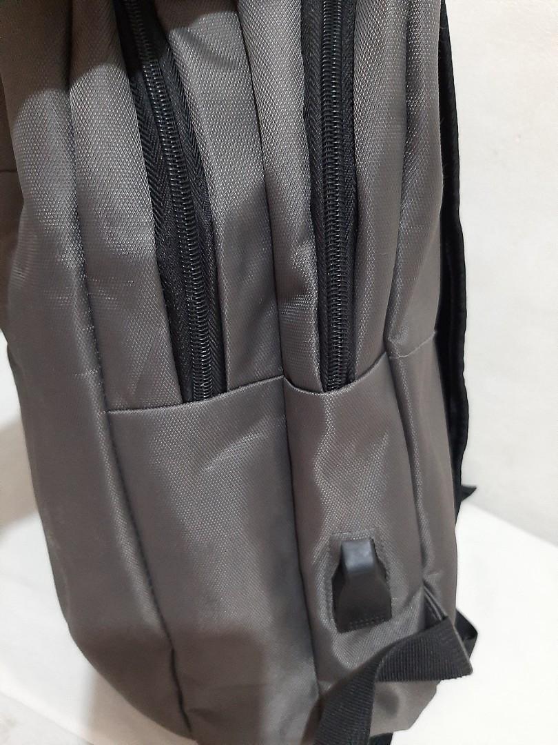 MARCO POLO BACKPACK W/ LAPTOP COMPARTMENT, Men's Fashion, Bags