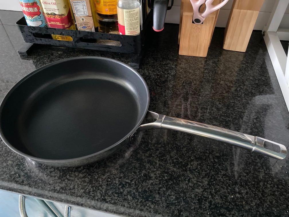 Masterchef Frying Pan, Furniture & Home Living, Kitchenware & Tableware