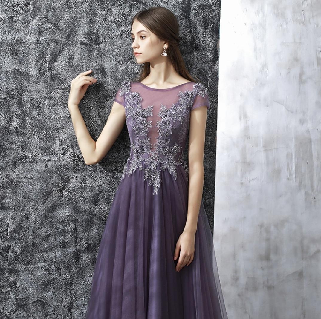 Night party gown shop