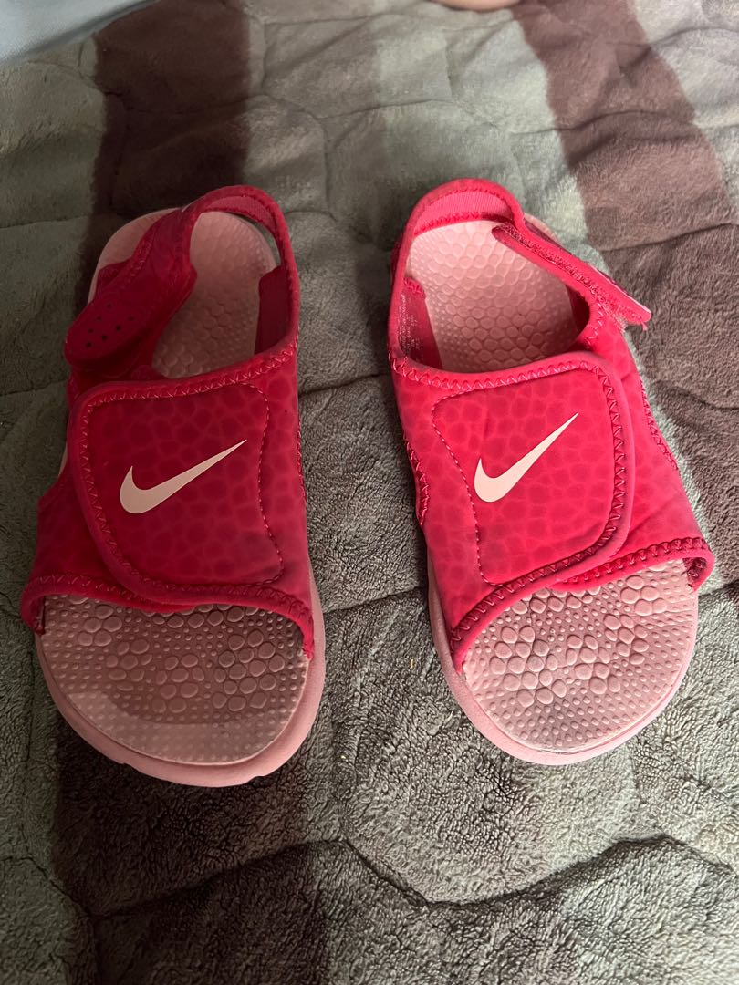 Nike slide for kids, Babies & Kids, Babies & Kids Fashion on Carousell