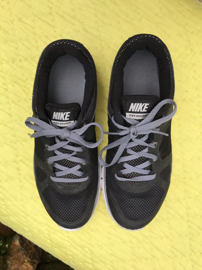NIKE SNEAKERS ORIGINAL, Men's Fashion, Footwear, Sneakers on Carousell
