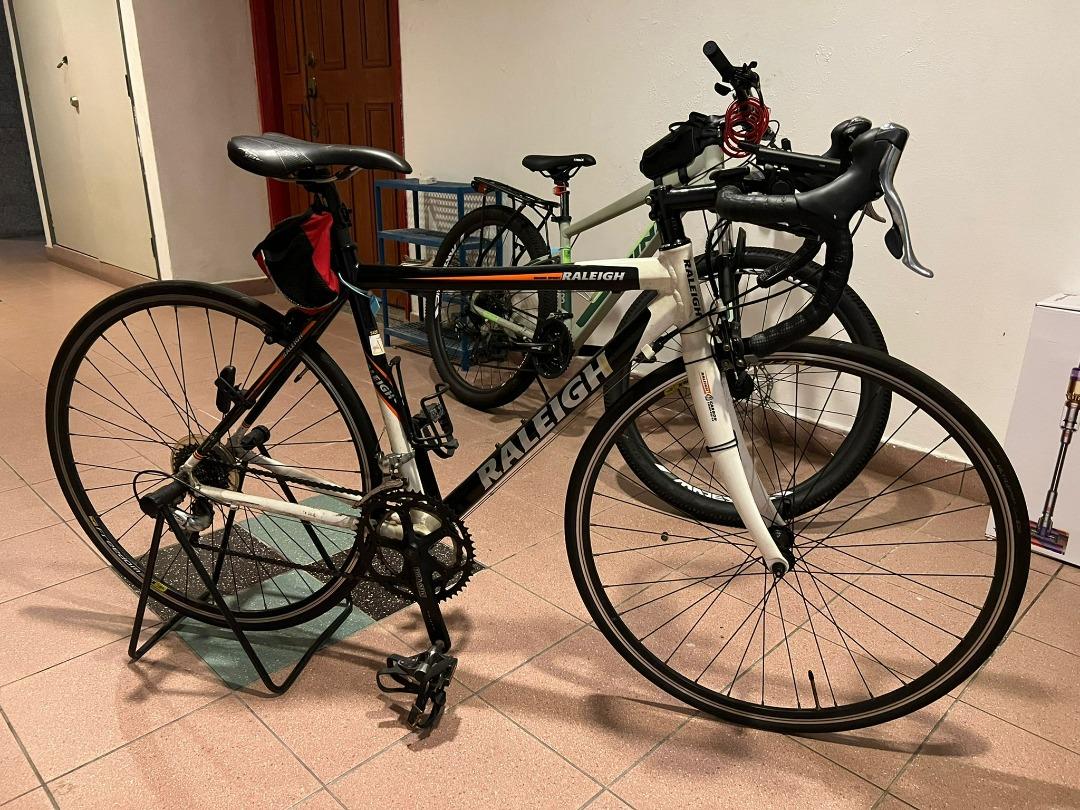 Raleigh Grand Sport Road Bike