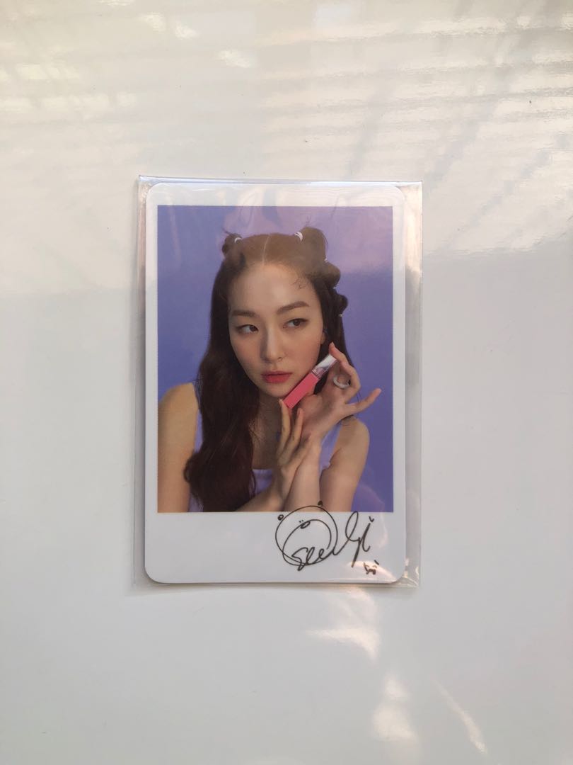 Red Velvet - Seulgi Amuse Photocard, Hobbies & Toys, Memorabilia