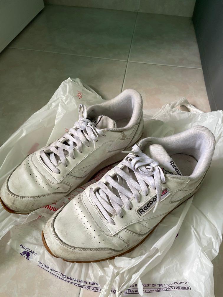 Reebok white classic discount trainers