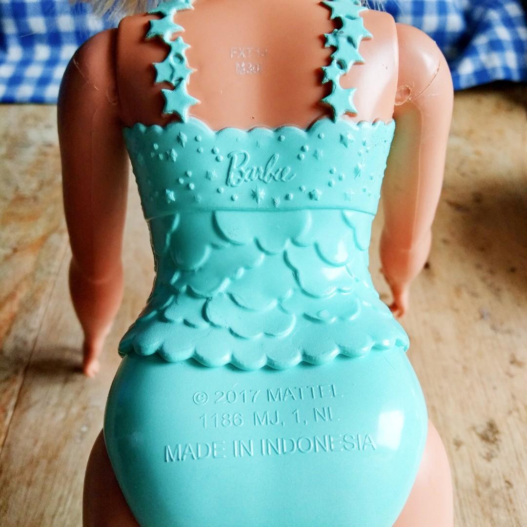 SALE!!! Original Barbie Dreamtopia (Category: Kids Toys) located in Quezon City. Submitted by dyna1441 (Listing ID 1177503794, Image 2). Description: Original Barbie WYSIWYG.