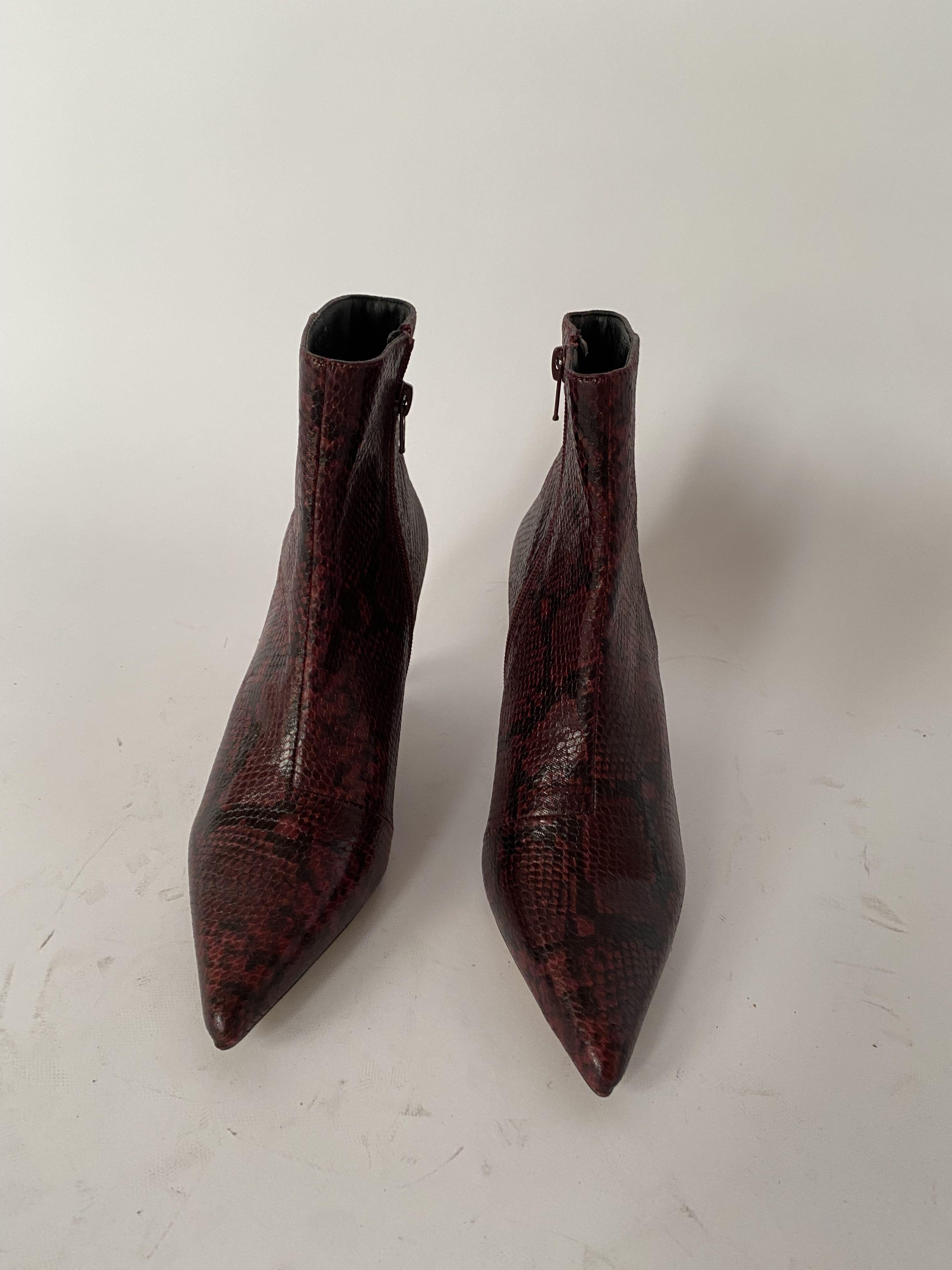 TOPSHOP MAROON SNAKESKIN BOOTS Women s Fashion Footwear Boots on Carousell