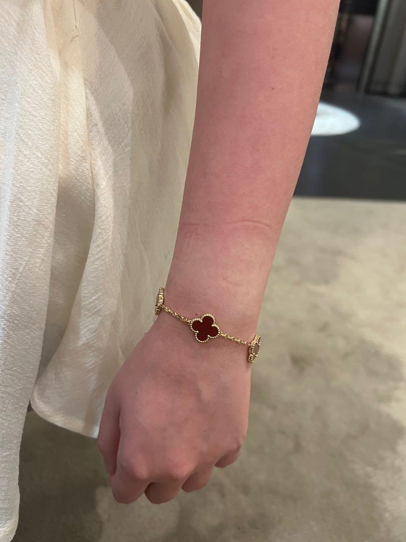 VAN CLEEF & ARPELS VCA RED BRACELET, Women's Fashion, Jewelry & Organisers,  Bracelets on Carousell