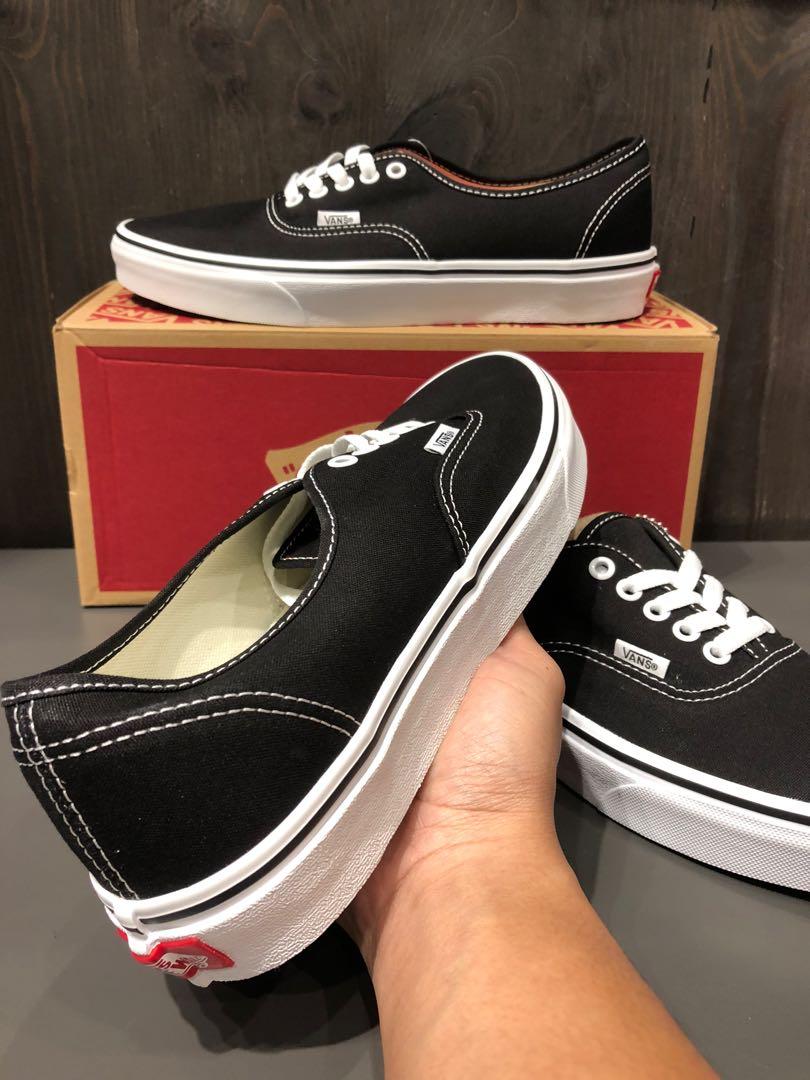 Vans on sale classic authentic