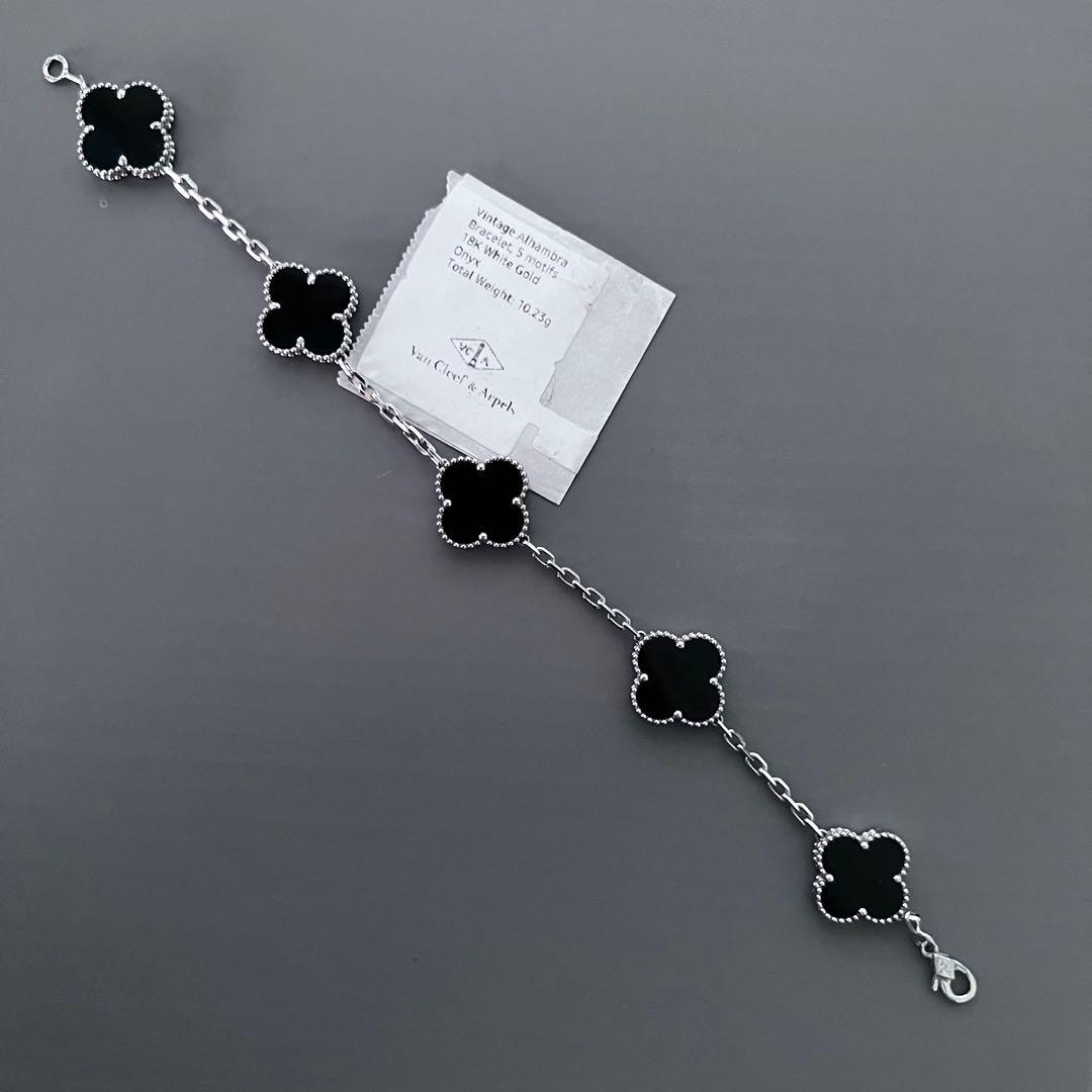 White gold on sale onyx bracelet