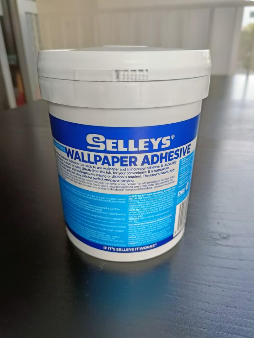 Wallpaper Glue, Furniture & Home Living, Home Improvement & Organisation,  Home Improvement Tools & Accessories on Carousell