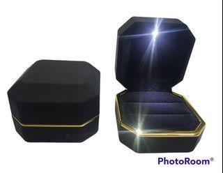 Wedding Ring Box with LED LIGHT
(Black)