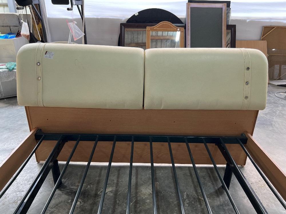 Wooden Queen Bed Frame with Leather Headboard / Rangka Katil Kayu Queen