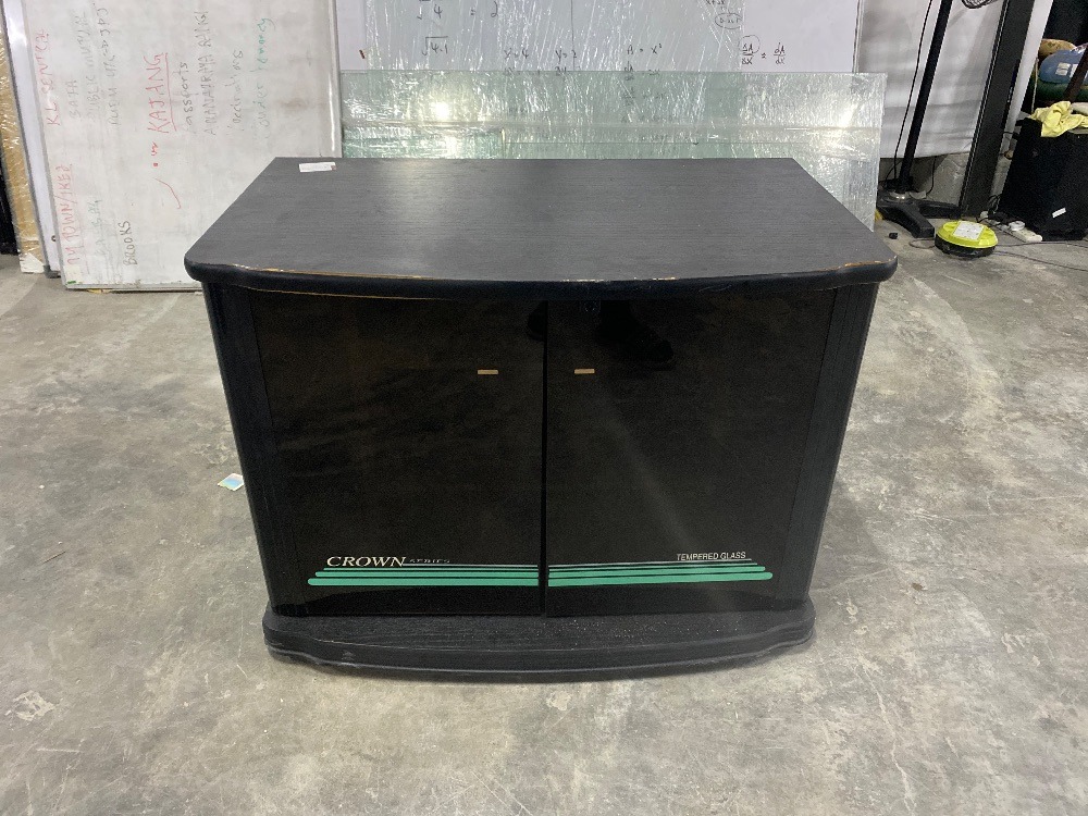 Wooden Small TV with 2 Glass Swing Door / TV Kecil Kayu