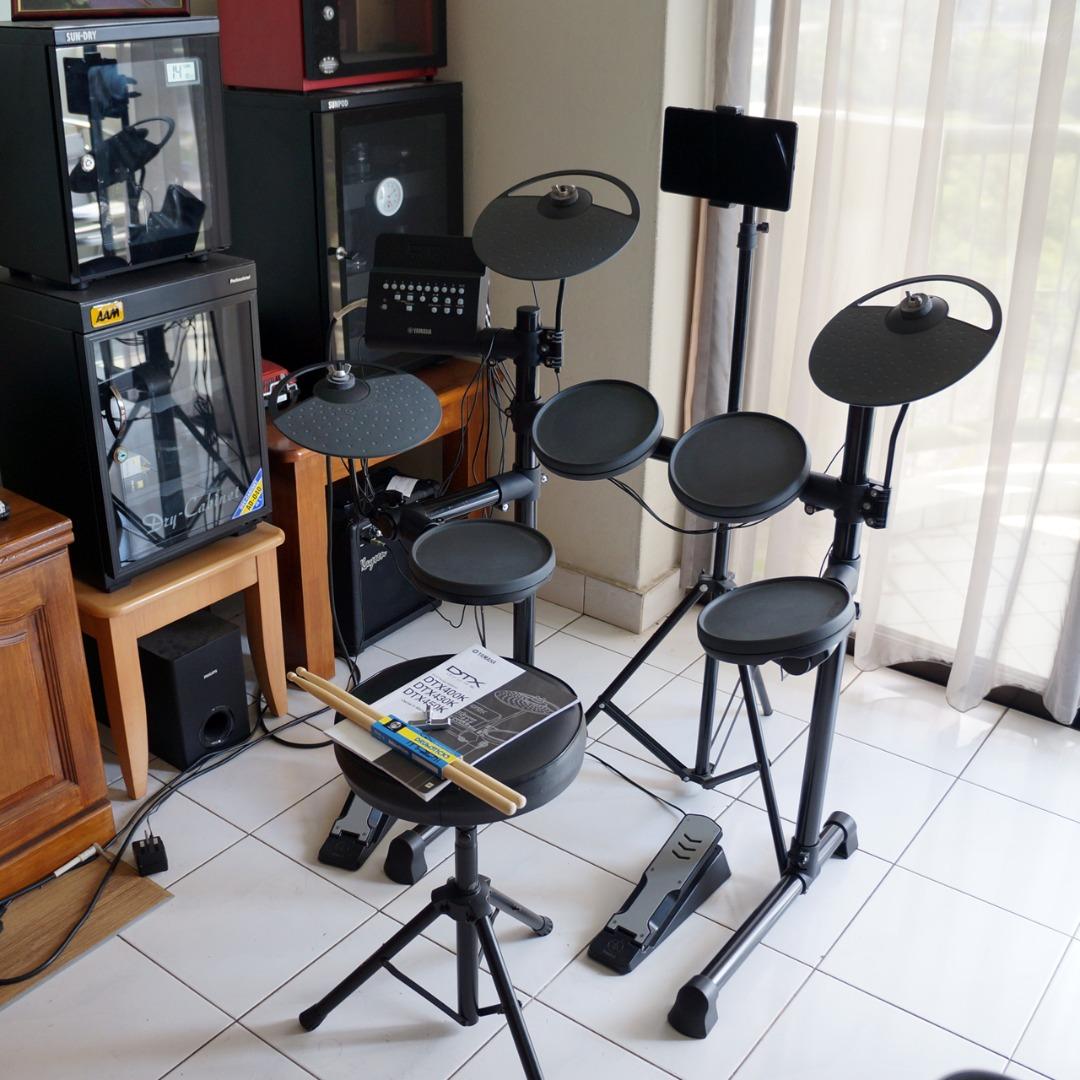 Yamaha DTX400K Electronic Drum Kit, Hobbies & Toys, Music & Media
