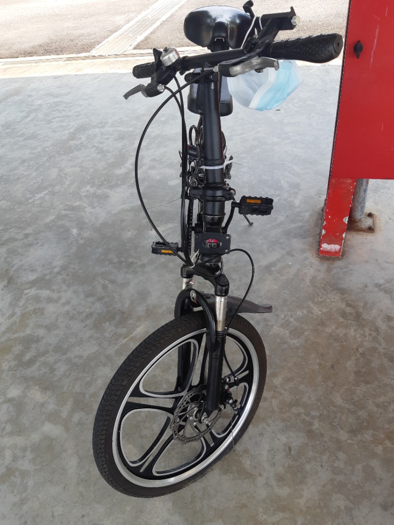 Yuechi folding bike 7 speed, Sports Equipment, Bicycles & Parts