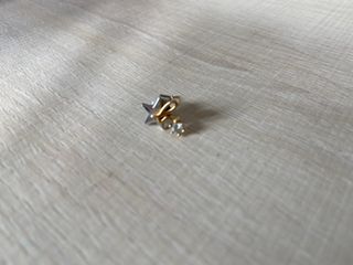 （分類：）位於 。 由 sisley33 提交（商品編號 1182157217，圖片 1）。簡介： 。