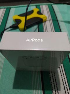Airpods 2 with Charging Case