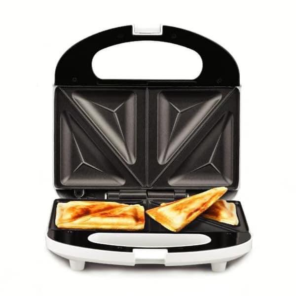 Anko Sandwich Maker (Category: Breadmakers) located in Makati City. Submitted by ms_gc01052003 (Listing ID 1182226056, Image 2). Description: NEW ARRIVAL from Australia 💖 Anko Sandwich Maker (4pcs available) ₱1,300 only Dimension: 21.4cm (L) x 8.7cm (H) x 21.4cm (W) Power source: 220-240V / 50-60Hz / 750W Power on and ready lights 2 slice Non-stick cooking plates Stands upright for easy storage Thermostat control with red and green pilot light.
