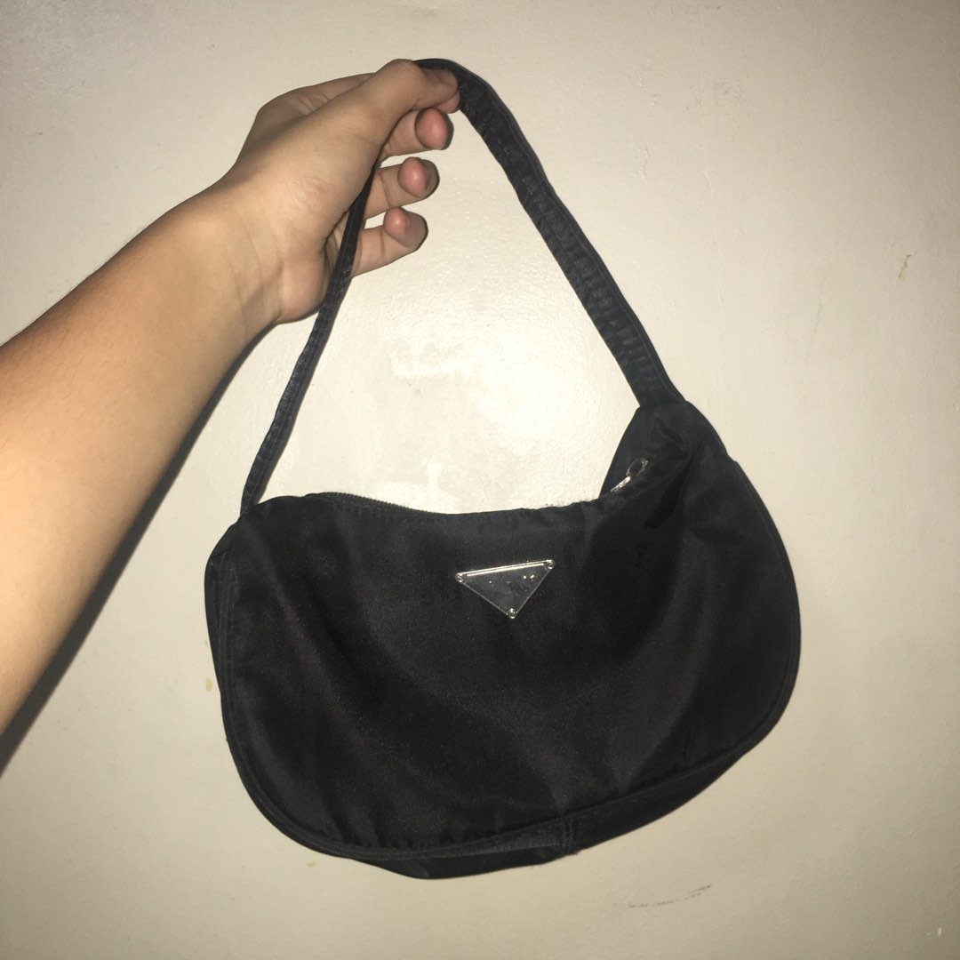 Black nylon baguette best sale bag