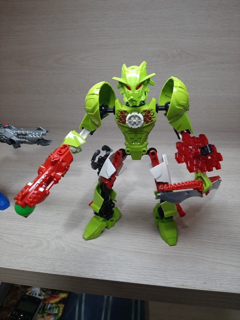 Breeze 4.0 bionicle hero factory lego Hobbies Toys Toys