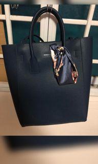 Charles & Keith two way bag fit A4