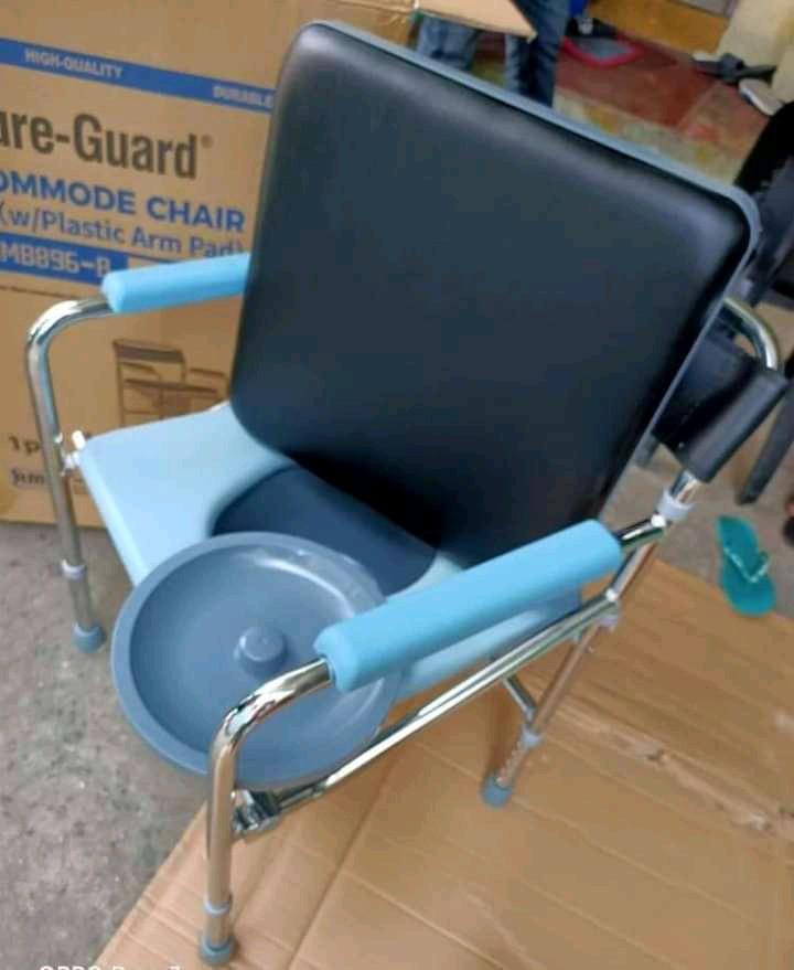 Commode chair, Health & Nutrition, Assistive & Rehabilatory Aids, Other