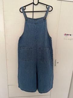 (Category: ) located in . Submitted by happyshopping05 (Listing ID 1182152215, Image 1). Description: .