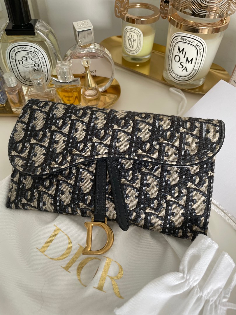Dior wallet deals on chain price
