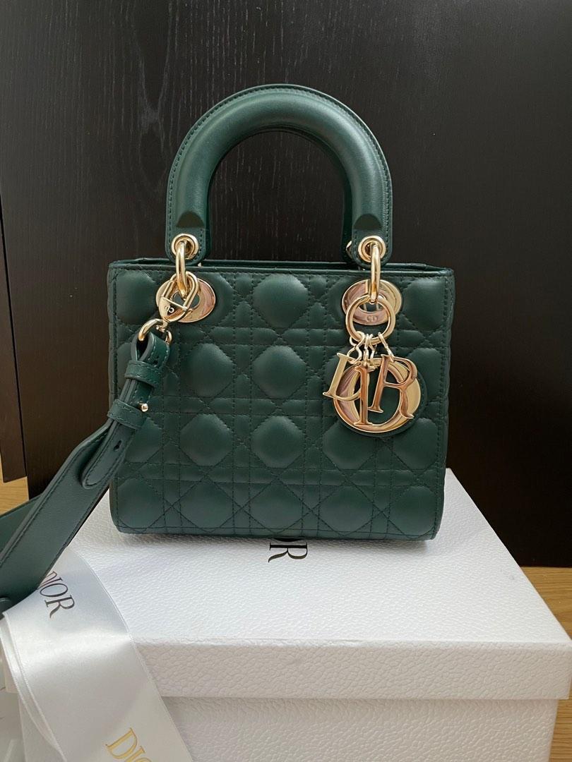 Green top lady dior