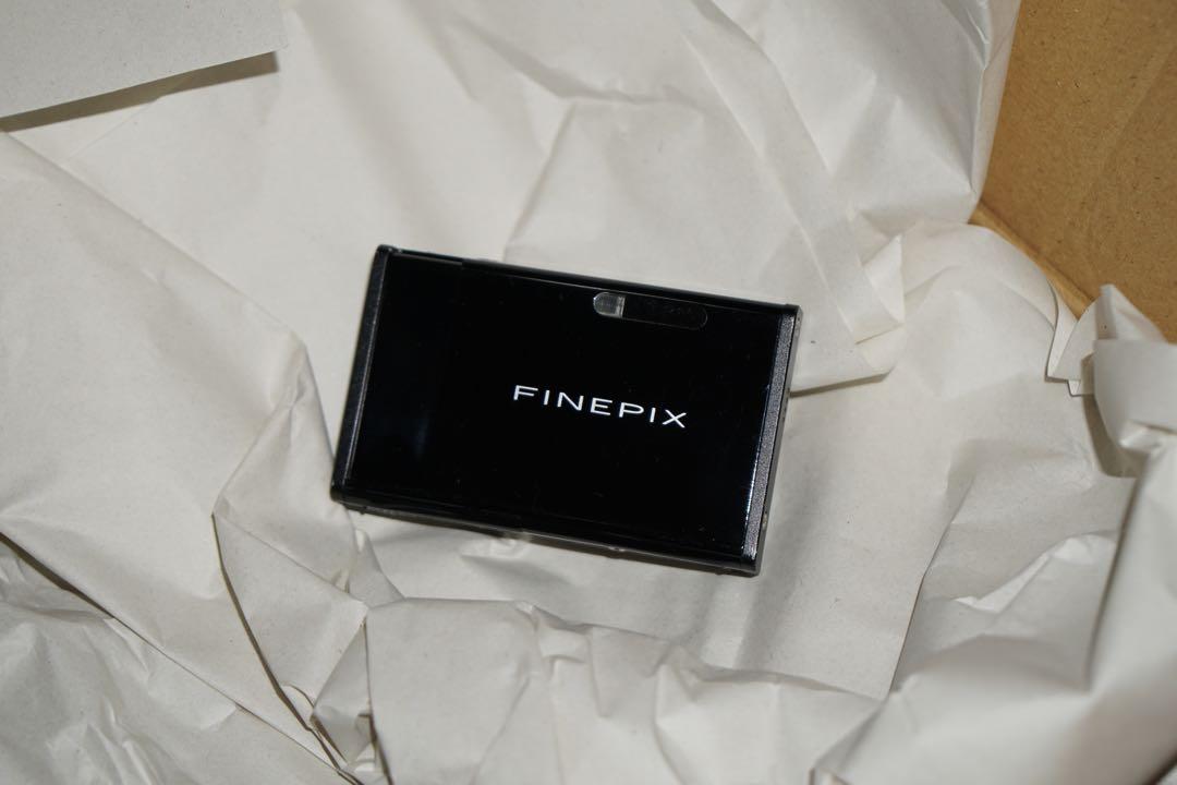 fuji finepix z2