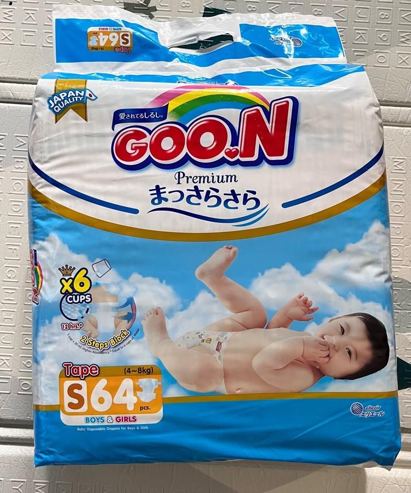 Goon diapers size S, Babies & Kids, Bathing & Changing, Diapers & Baby