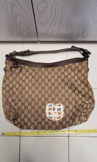 （分類：）位於 。 由 preloved711 提交（商品編號 1182202265，圖片 1）。簡介： 。