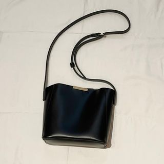 （分類：）位於 。 由 ppppb_11 提交（商品編號 1182225069，圖片 1）。簡介： 。