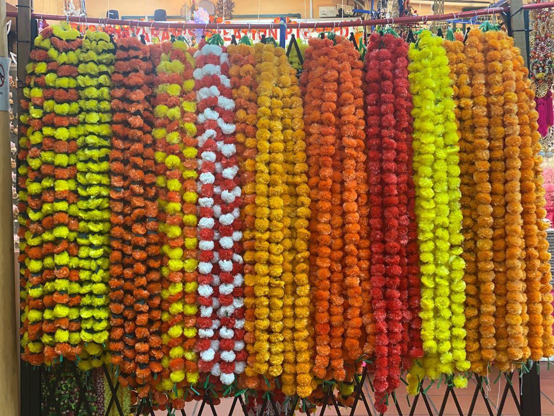 Indian Garlands/flowers/fake flowers, Furniture & Home Living, Home