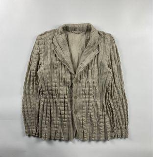 Issey Miyake S/S’17 Wrinkled Jacket