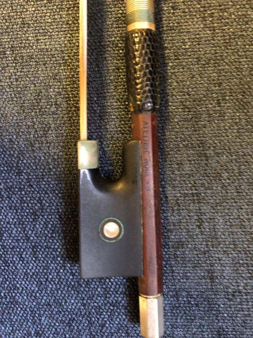 [Japan Violin Bow] Atelier Noir, Hobbies & Toys, Music & Media, Musical ...