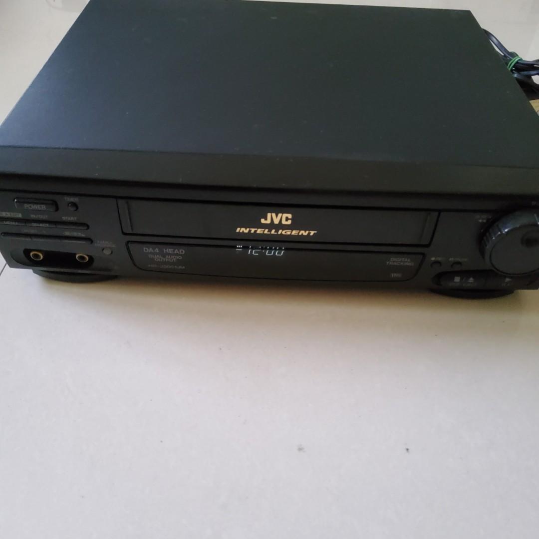 JVC INTELLIGENT 4 HEAD VHS. CAME FROM JAPAN.MULTI VOLT. AS IS. WITH POWER, Audio, Other Audio