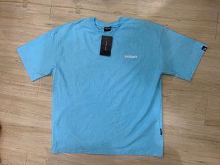 kaos biru ten blade