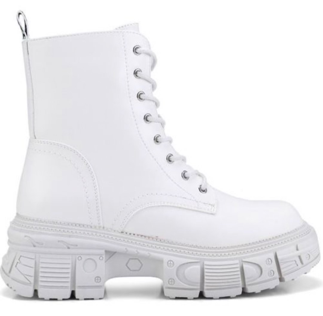 Keddo brooklyn boots in white, Women's Fashion, Footwear, Boots on ...